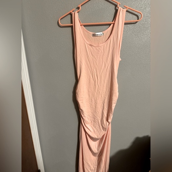 Sleeveless side ruched maternity body con dress - Picture 1 of 2